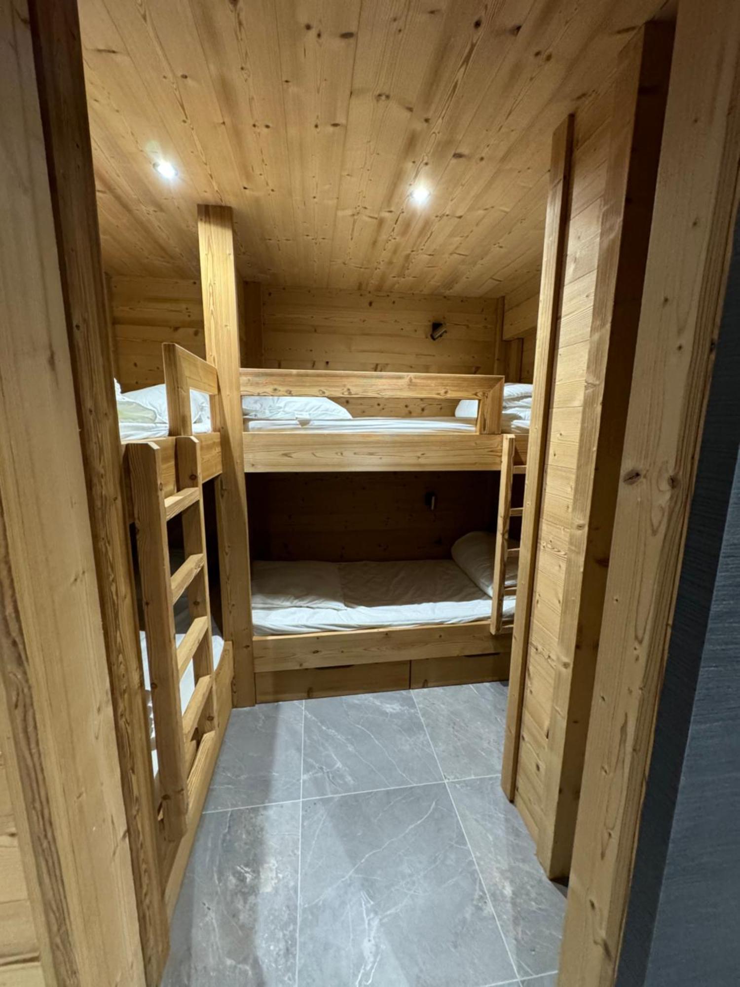 Appartement Familiale Residence Les Vans Recoin 1650 Chamrousse Bagian luar foto